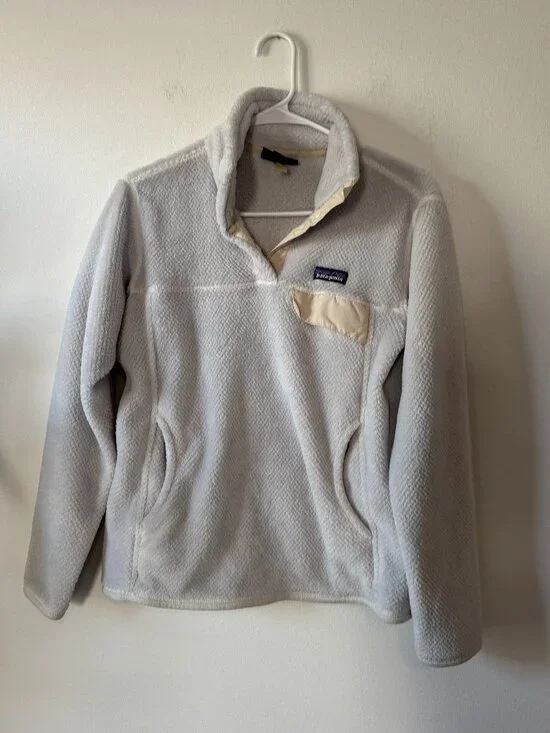 Patagonia Re-Tool Snap-T Pullover in light gray - Picture 1 of 10